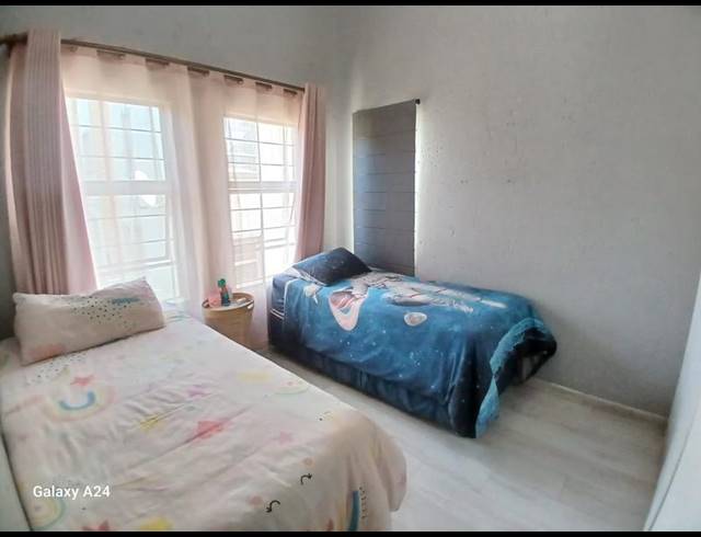 3 BEDROOM TOWNHOUSE FOR SALE IN MEYERSDAL